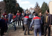 گزارش تصویری از آئیین درختکاری و تقدیر ازهمکاران فضای سبز دانشگاه
